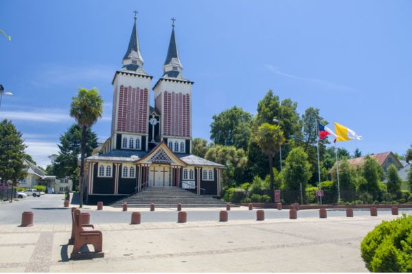 Transfer Valdivia a Pucon y Villarrica - Ruta Araucania con vista al Volcan Villarrica